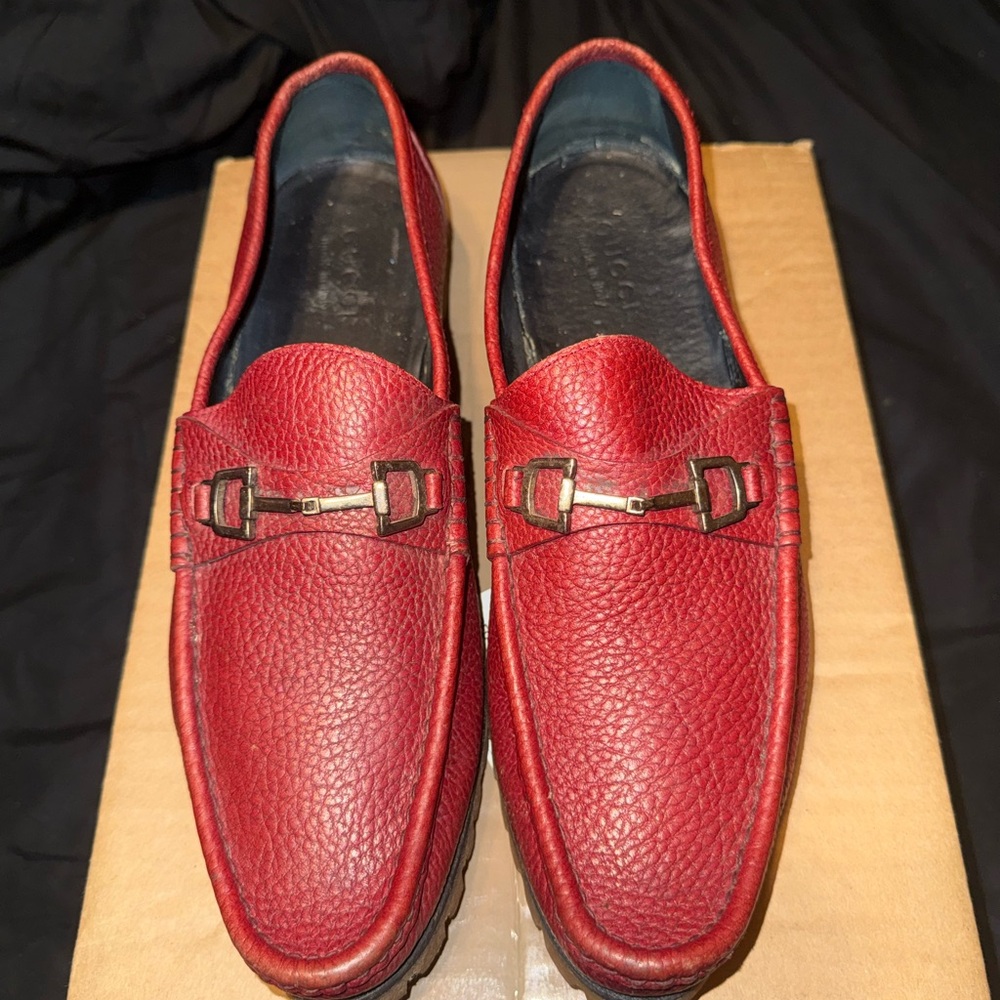 Gucci Red horsebit Leather Loafers with Metal Accent m9 vibram sole Rare sendoff